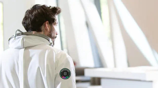 Datanaut looking through a window into the distance – as visualization of forecasting building data using Building Analytics