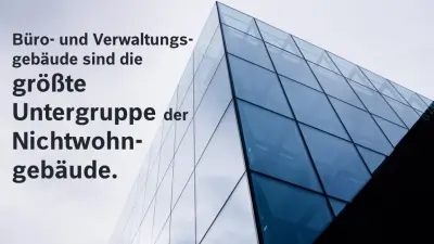 Außenansicht Bürogebäude mit großen Glasfronten 