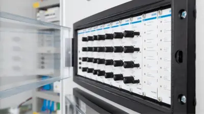 Bedieneinheit eines Schaltschranks