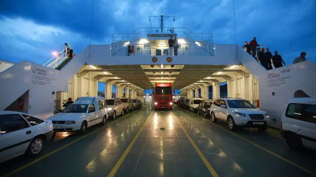 Sicherheit von Lithium-Ionen-Batterien auf Autofähre