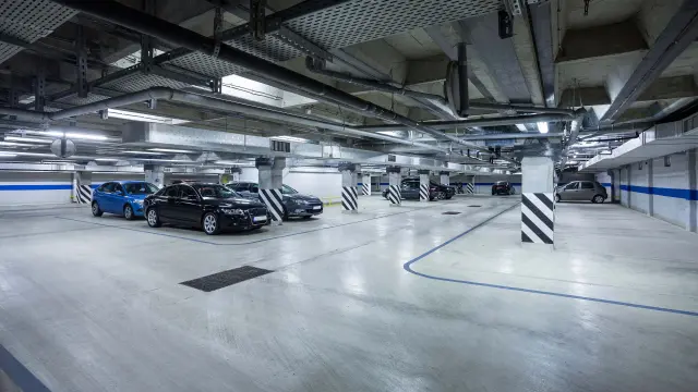 Sicherheit von Lithium-Ionen-Batterien in Parkhaus