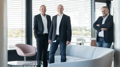 From left to right: Uwe B. Hermann (Bosch), Dirk Leßmann and Reinhold Stenten (BABOR)