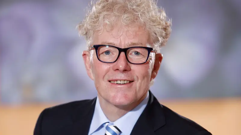 Portrait of Uwe Rotermund