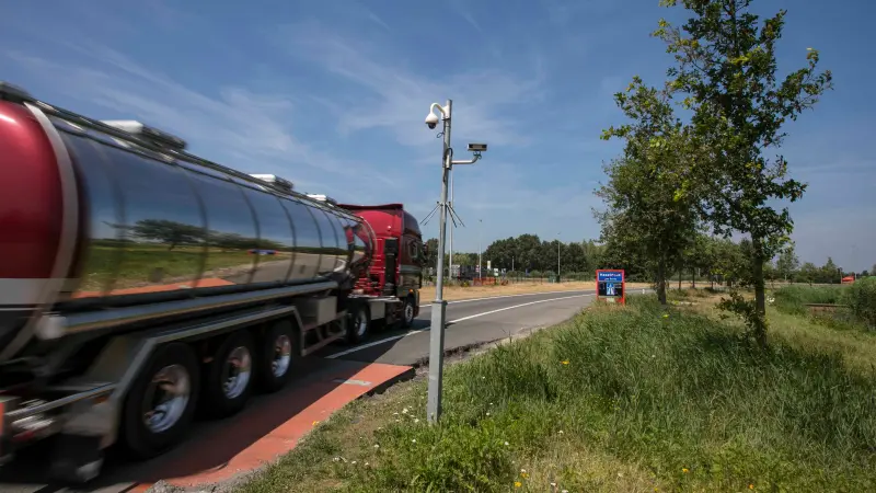 The operators of the Hazeldonk-Meer logistics park in the Netherlands have been relying on a networked video solution from Bosch to enhance security and reduce crime.