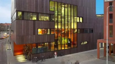 Dynamo Youth Center Eindhoven, exterior view of the building