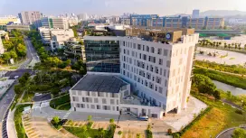 Exterior shot of the TÜV SÜD building in Singapore