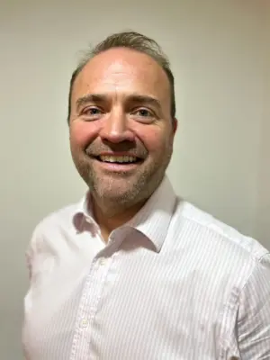 Portrait of Richard Heaton