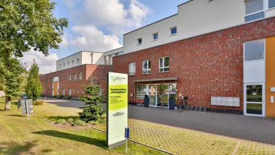 Eingang der Seniorenresidenz Christophorus