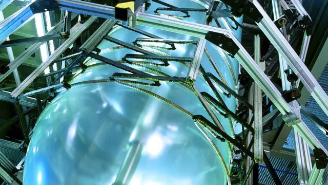 Produktionsmaschine der Coveris Flexibles GmbH 