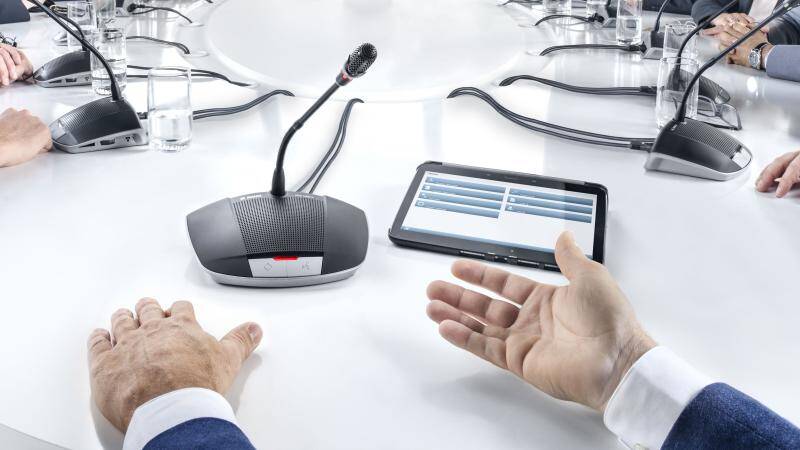 CCS 1000 D Digital Discussion System | Bosch Security and Safety Systems I  Global